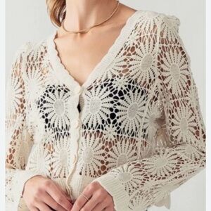 En Creme whimsical, bohemian  Ivory Floral Crochet Cardigan
